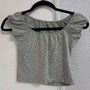 Brandy Melville Gray Floral Crop Top